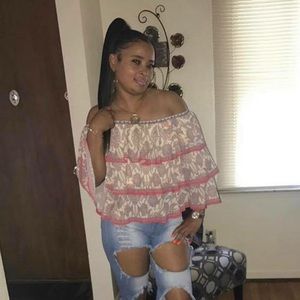 Meet your Posher, Tawana